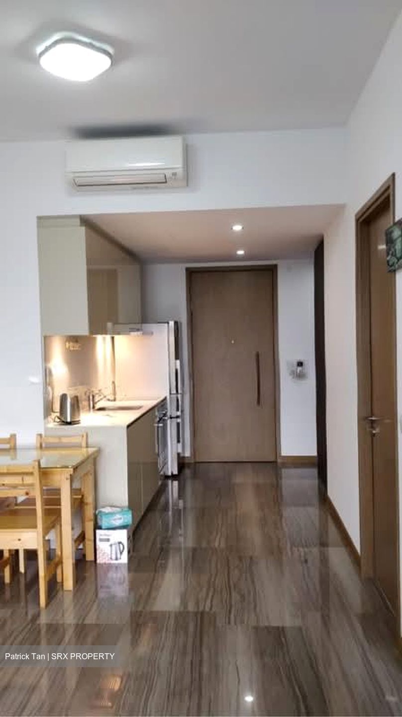 Lakeville (D22), Condominium #566248791